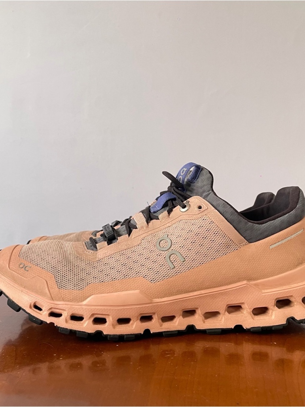 On Cloud Women’s Cloudultra Running Shoes | US 10.5